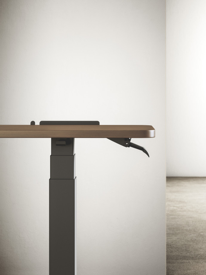 Preview of Height-Adjustable Laptop Table, Front View, Detail​