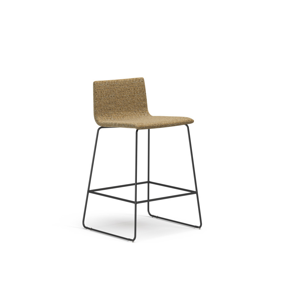 Preview of Itzee, Stool Seating, 3/4 View