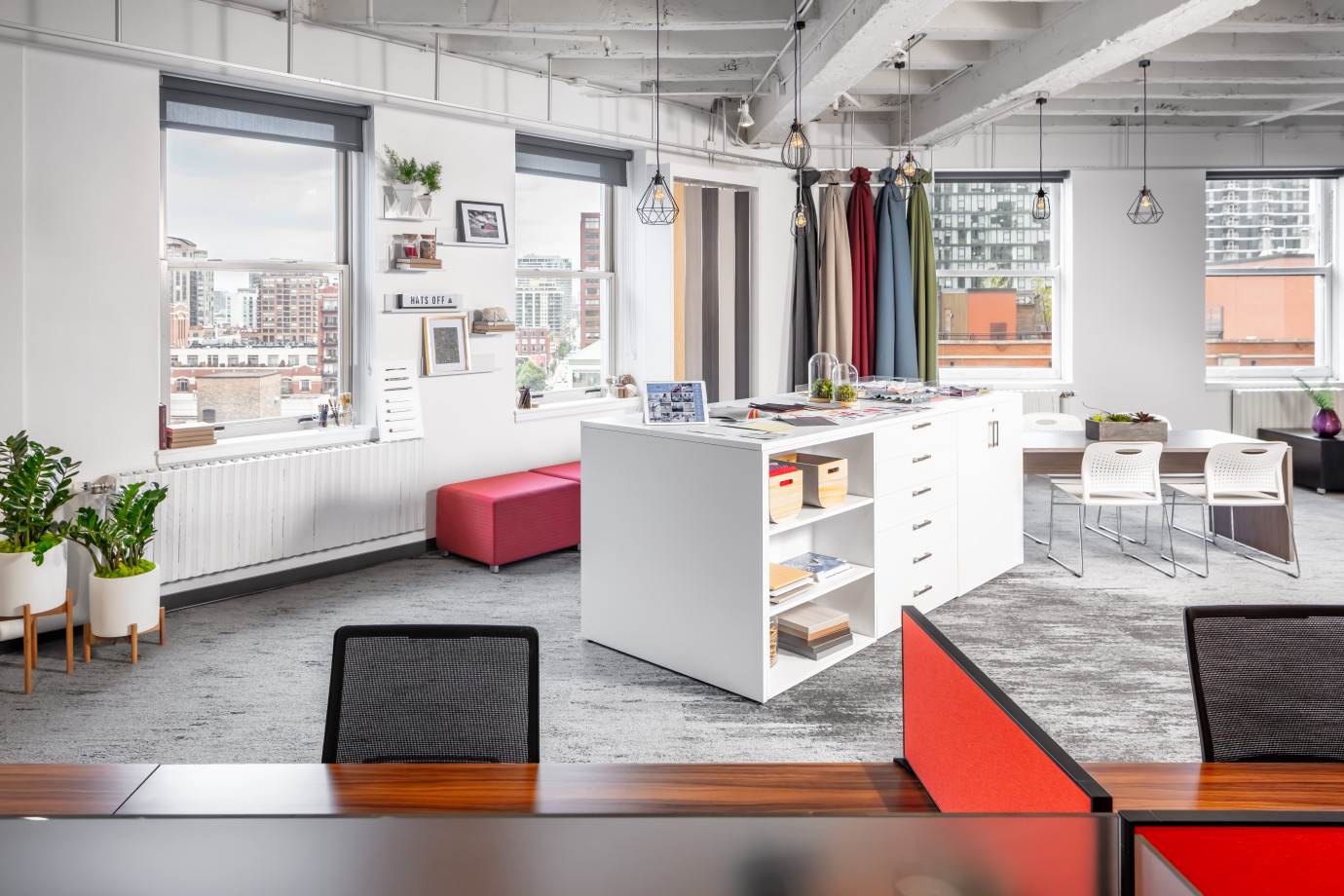 Preview of 2019 NeoCon Showroom Shots, CMF Center