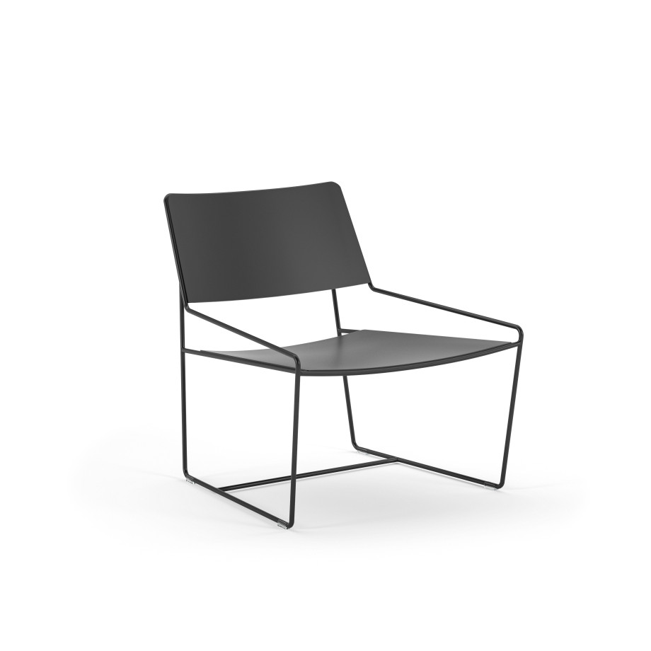 Preview of Bryce Outdoor, Lounge Chair, 3/4 View