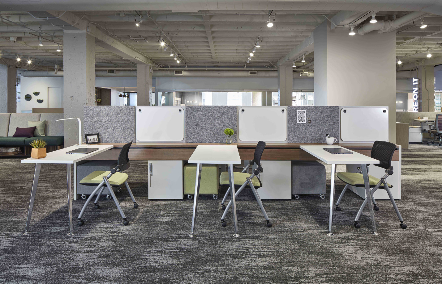 Preview of Calibrate Community Benching with 3 touchdown workstations