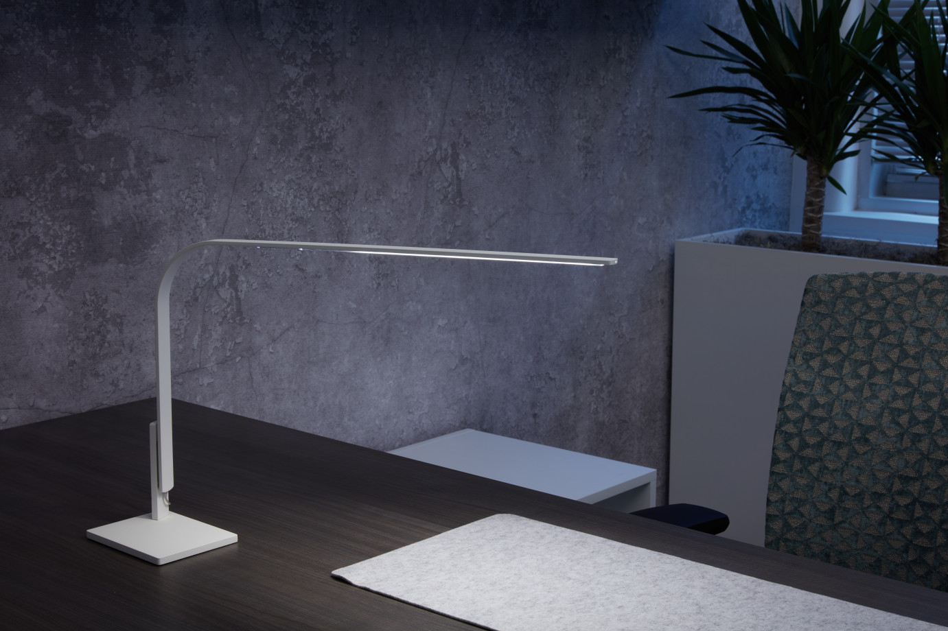 Preview of Lim Light Universal Product Lighting