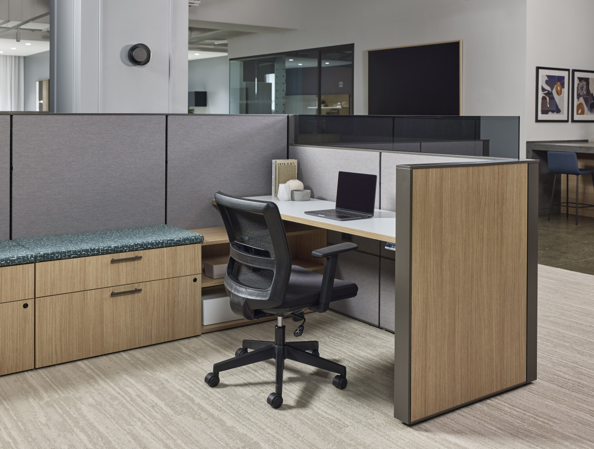 Preview of AIS NY Showroom, Matrix, Workstation, Panel System, Laminate Tile, Laminate Storage, Revere Task Chair