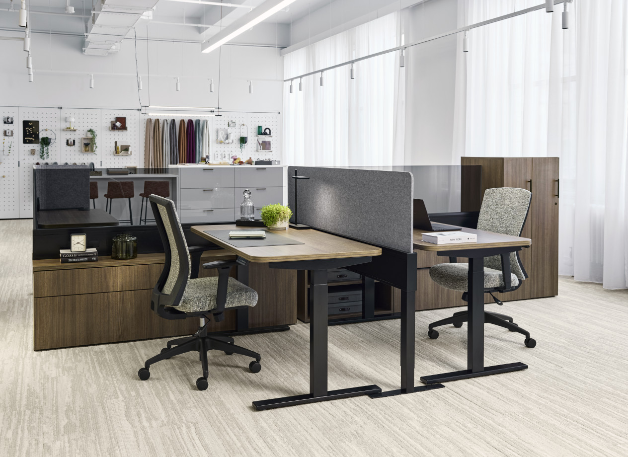 Preview of AIS NY Showroom, Encounter PowerBeam, Workstation, Beam, Benching, Height Adjustable Desk, Frameless Glass, Storage, Locker, PET Screen, Screen, Talia Desk Light, Natick Task Chair, Natick
