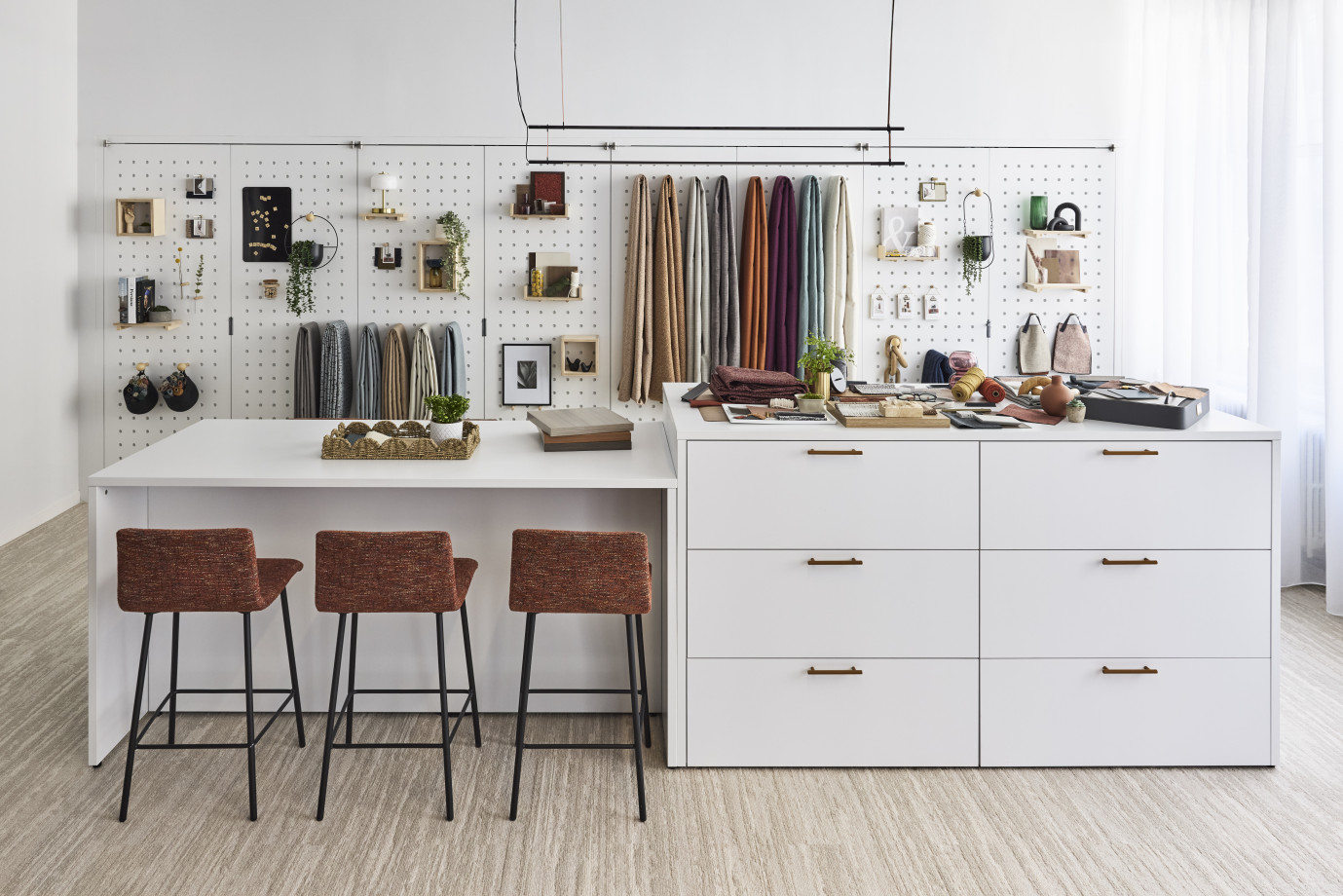 Preview of AIS NY Showroom, CMF Center, Itzee Stool, L Series Storage