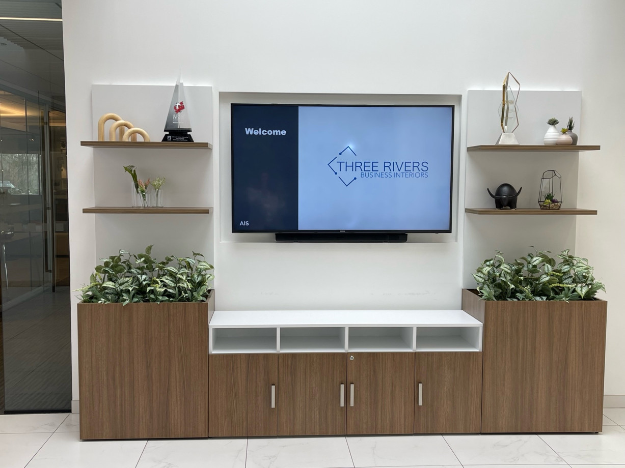 Preview of Calibrate Storage, wall panel with monitor, L Shelves and Dry Planters