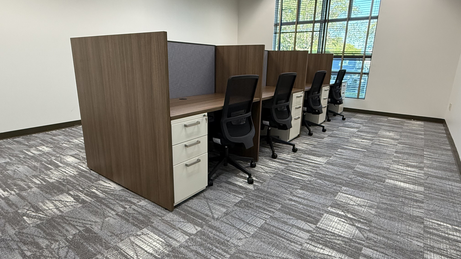 Preview of Matrix hotelling stations with gallery panels