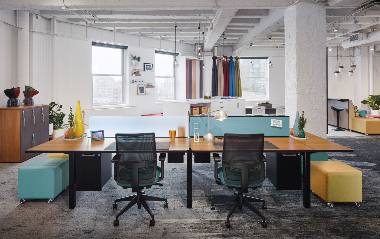 Preview of NeoCon 19 Oxygen with hanging pedestal