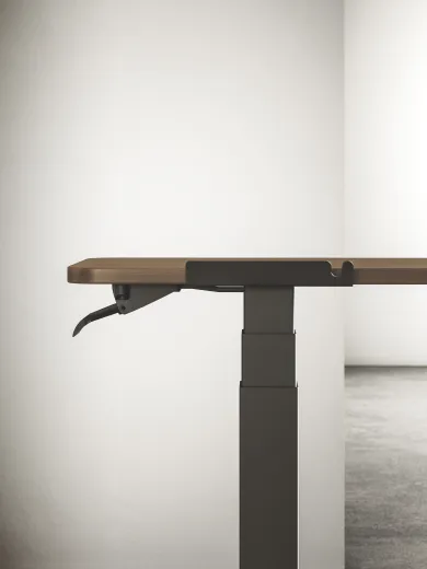 Height-Adjustable Laptop Table, Back View, Detail​