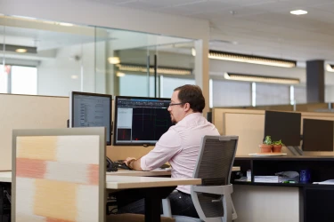 AIS Corporate Headquarter Team Member