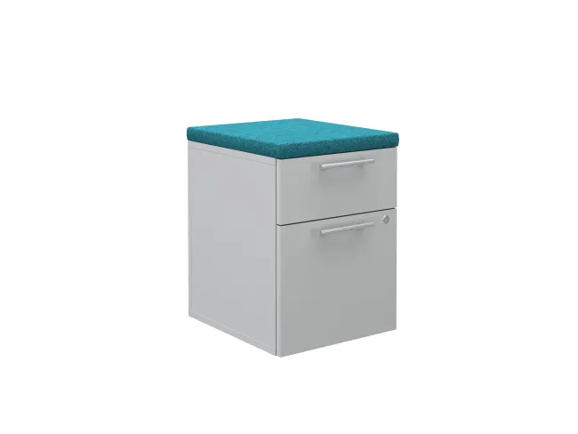 Calibrate Series Storage 18 inch deep B/F Pedestal without casters