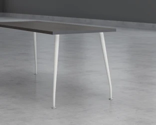 Detail view of slim post leg for Oxygen 