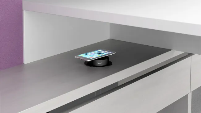 Calibrate Community Wireless Charger Dock