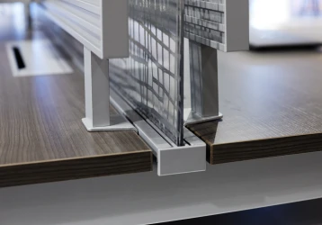 Oxygen Upmount Screen and Tool Bar Detail