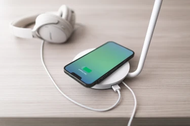 Pixo Plus Desk Lighting wireless and USB detail