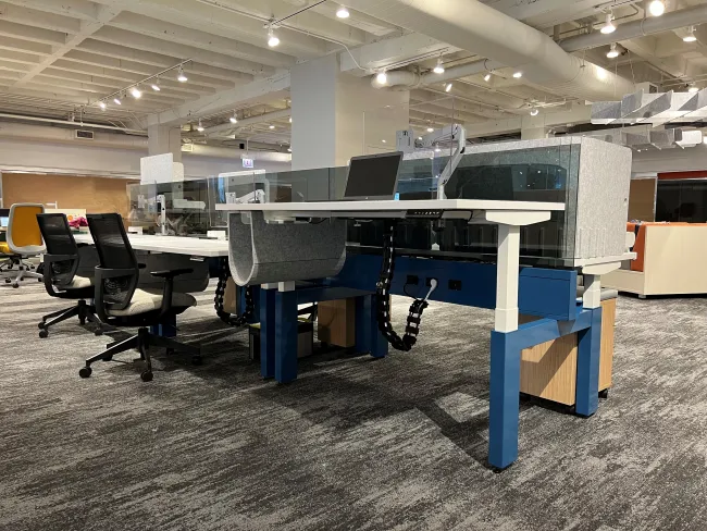 Encounter PowerBench with H-Leg at NeoCon 2023